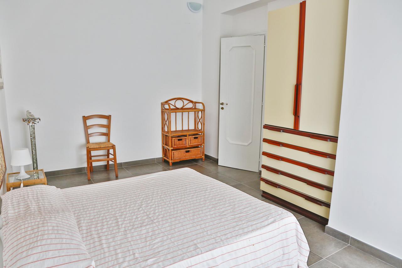 Family House - By Vacation Service Cefalu Exterior photo