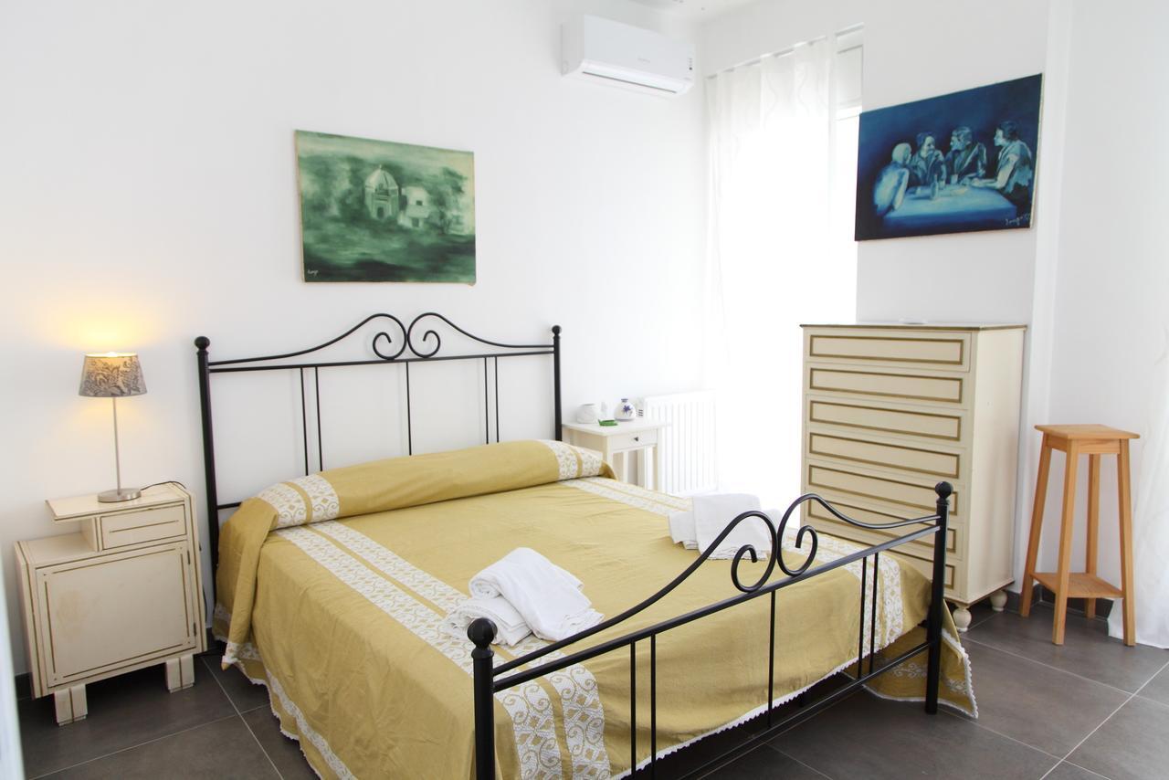 Family House - By Vacation Service Cefalu Exterior photo